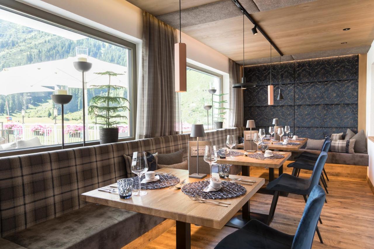Hotel Sonnblick Санкт Леонард им Пицтал Екстериор снимка