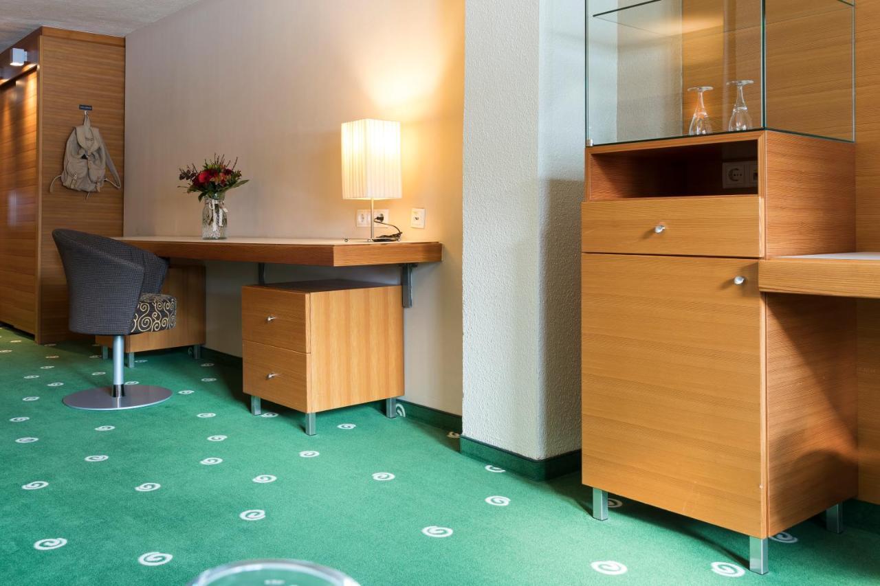 Hotel Sonnblick Санкт Леонард им Пицтал Екстериор снимка