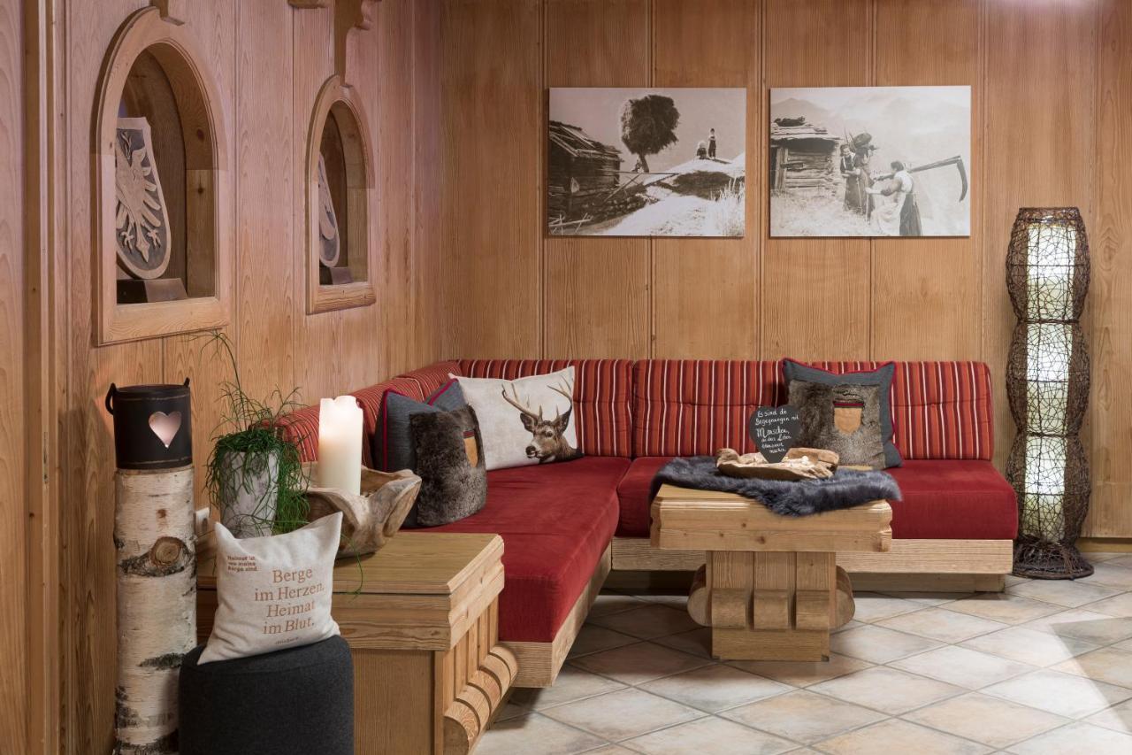 Hotel Sonnblick Санкт Леонард им Пицтал Екстериор снимка