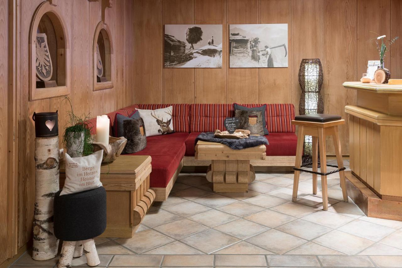 Hotel Sonnblick Санкт Леонард им Пицтал Екстериор снимка
